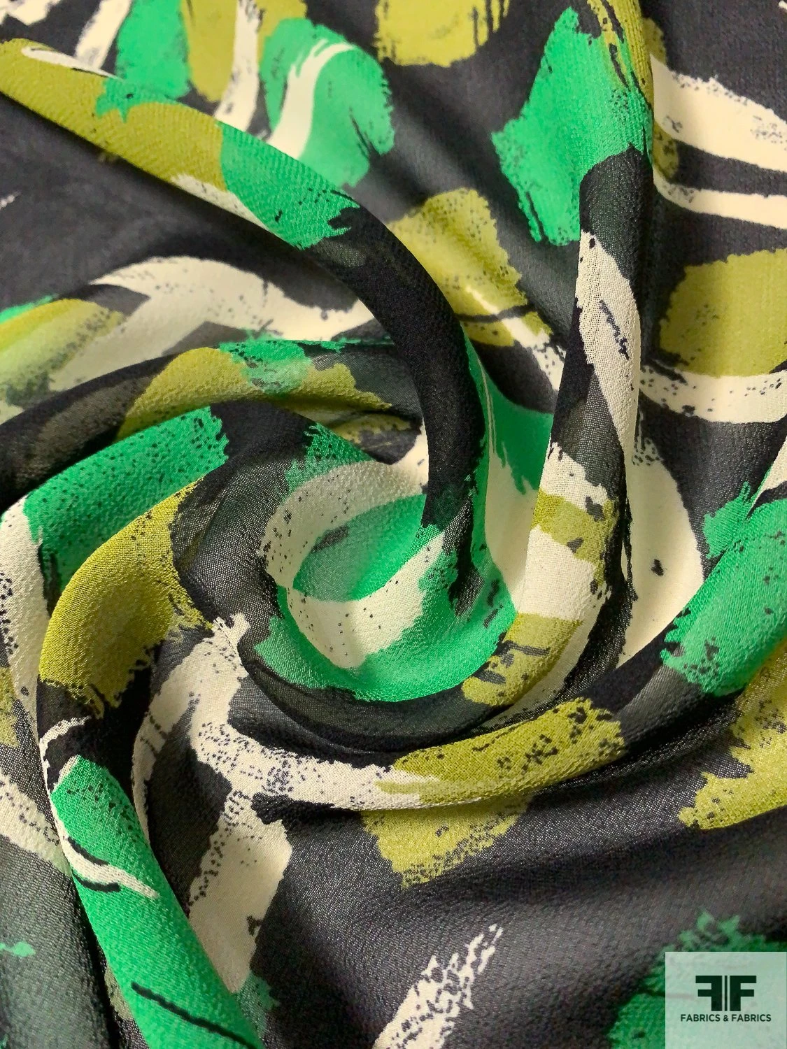 Painterly Brushstroke Printed Silk Chiffon - Kelly Green / Olive Green / Black / Off-White 6 Painterly Brushstroke Printed Silk Chiffon - Kelly Green / Olive Green / Black / Off-White - Image 4