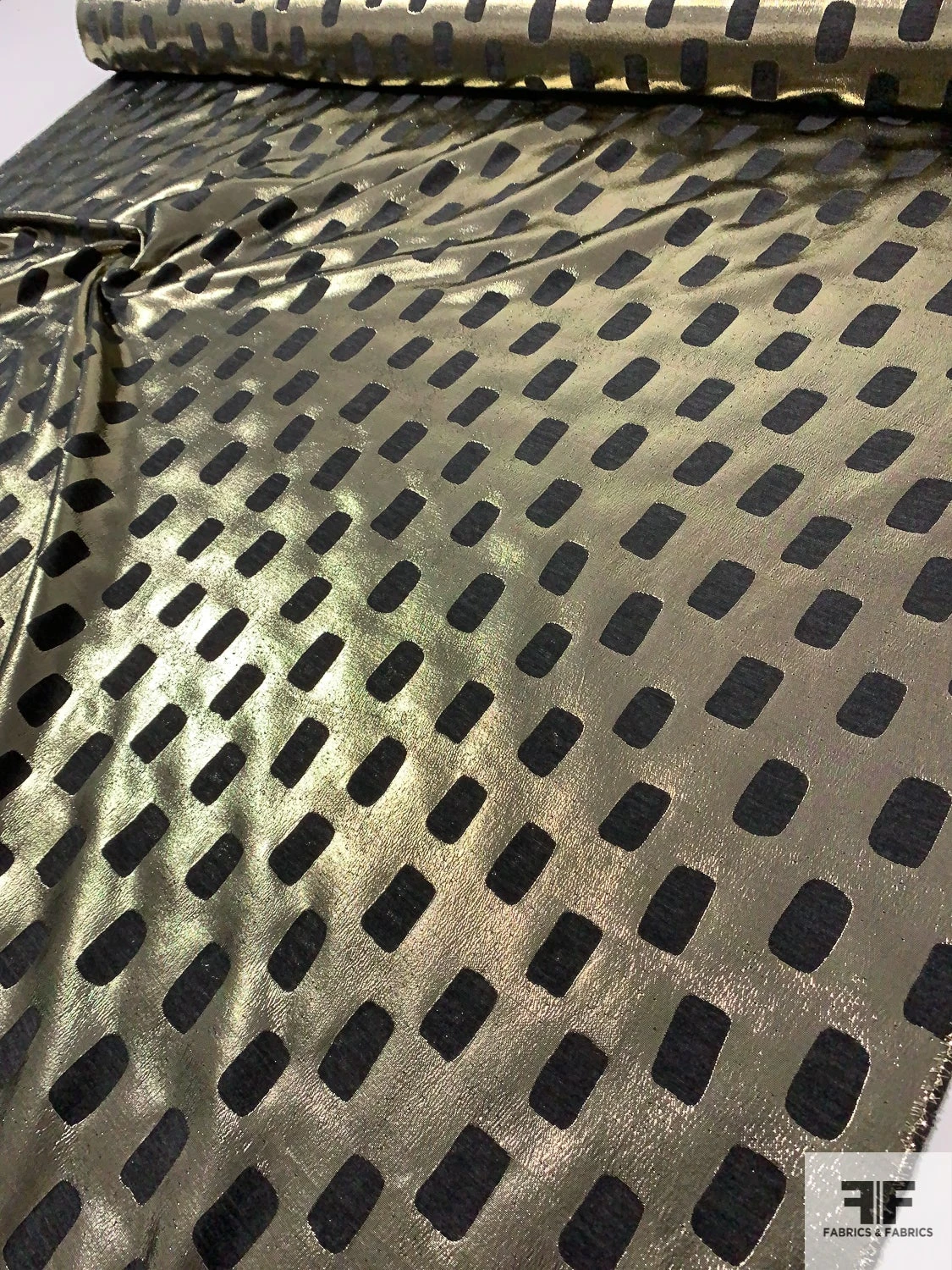 Italian Rectangle Design Ladies Suiting Weight Lamé - Gold / Black 4 Italian Rectangle Design Ladies Suiting Weight Lamé - Gold / Black - Image 2