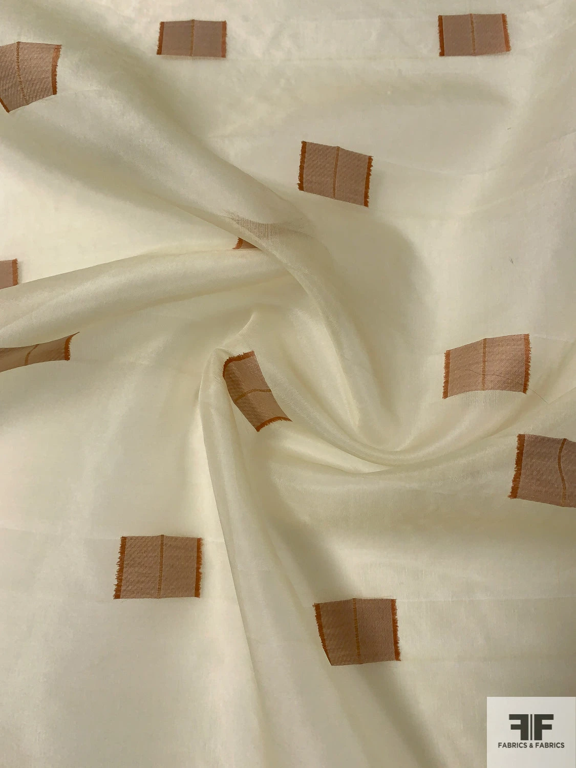 Rectangles Fil Coupé Stiff Silk Organza With Lurex Stitching - Dusty Coral / Ivory / Gold 5 Rectangles Fil Coupé Stiff Silk Organza With Lurex Stitching - Dusty Coral / Ivory / Gold - Image 3