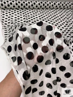 Made In Japan Polka Dot Printed And Floral Fil Coupé Cotton Voile - Black / Off-White