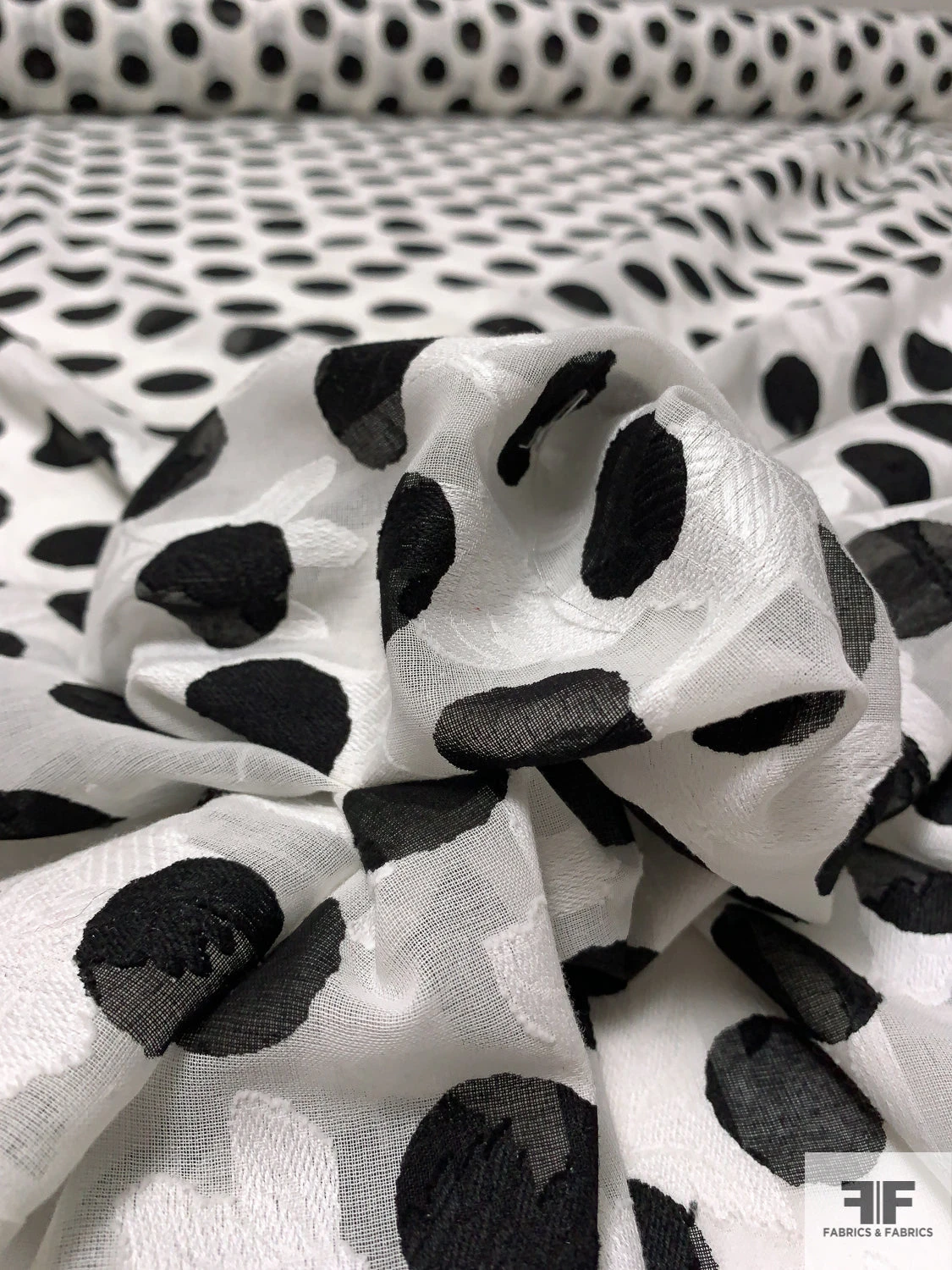 Made In Japan Polka Dot Printed And Floral Fil Coupé Cotton Voile - Black / Off-White 4 Made In Japan Polka Dot Printed And Floral Fil Coupé Cotton Voile - Black / Off-White - Image 2