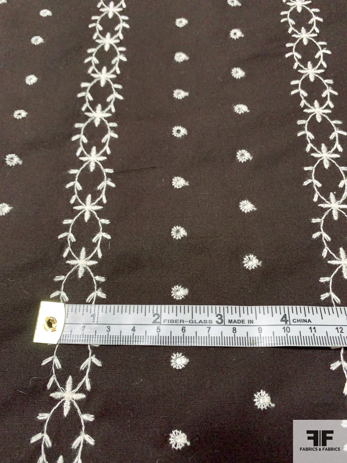 Circles And Wreath Ring Striped Embroidered Eyelet Lightweight Stretch Cotton Sateen - Espresso / Off-White 9 Circles And Wreath Ring Striped Embroidered Eyelet Lightweight Stretch Cotton Sateen - Espresso / Off-White - Image 7