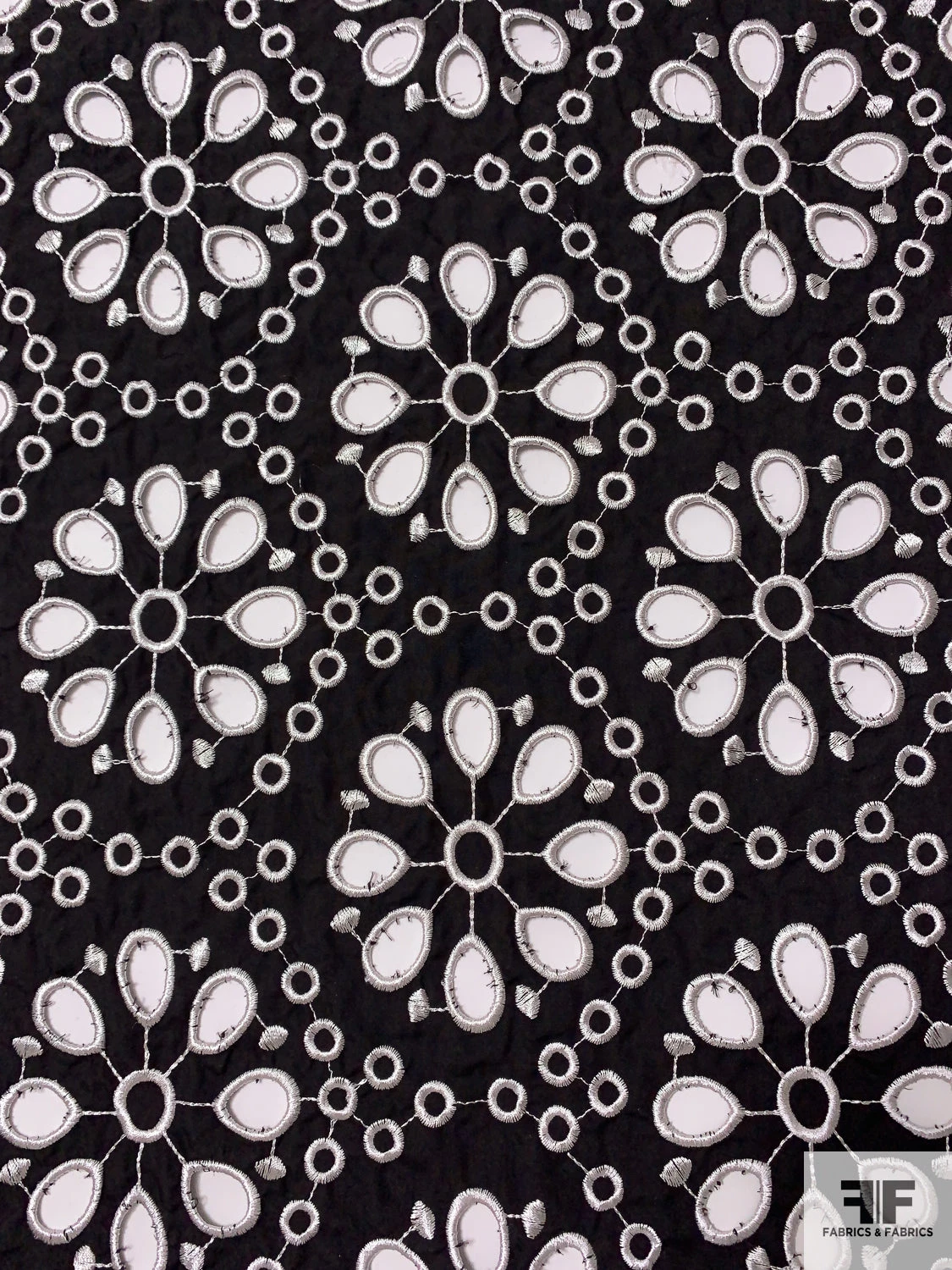 Double-Scalloped Floral Medallion Embroidered Eyelet Cotton Broadcloth - Black / White 7 Double-Scalloped Floral Medallion Embroidered Eyelet Cotton Broadcloth - Black / White - Image 5