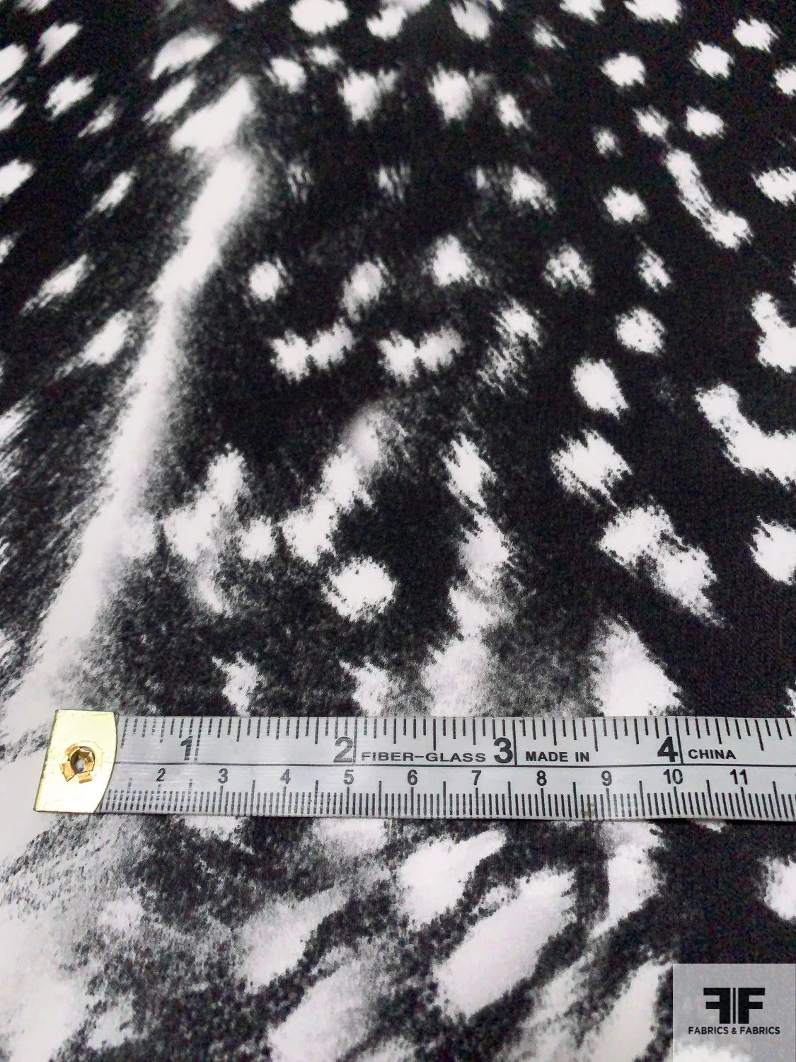 Prabal Gurung Animal Pattern Printed Satin Silk Chiffon - Black / White 8 Prabal Gurung Animal Pattern Printed Satin Silk Chiffon - Black / White - Image 6