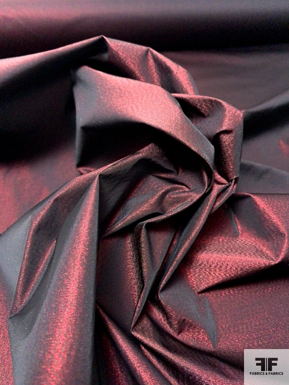 Italian Taffeta-Like Lamé - Shimmery Merlot 4 Italian Taffeta-Like Lamé - Shimmery Merlot - Image 2