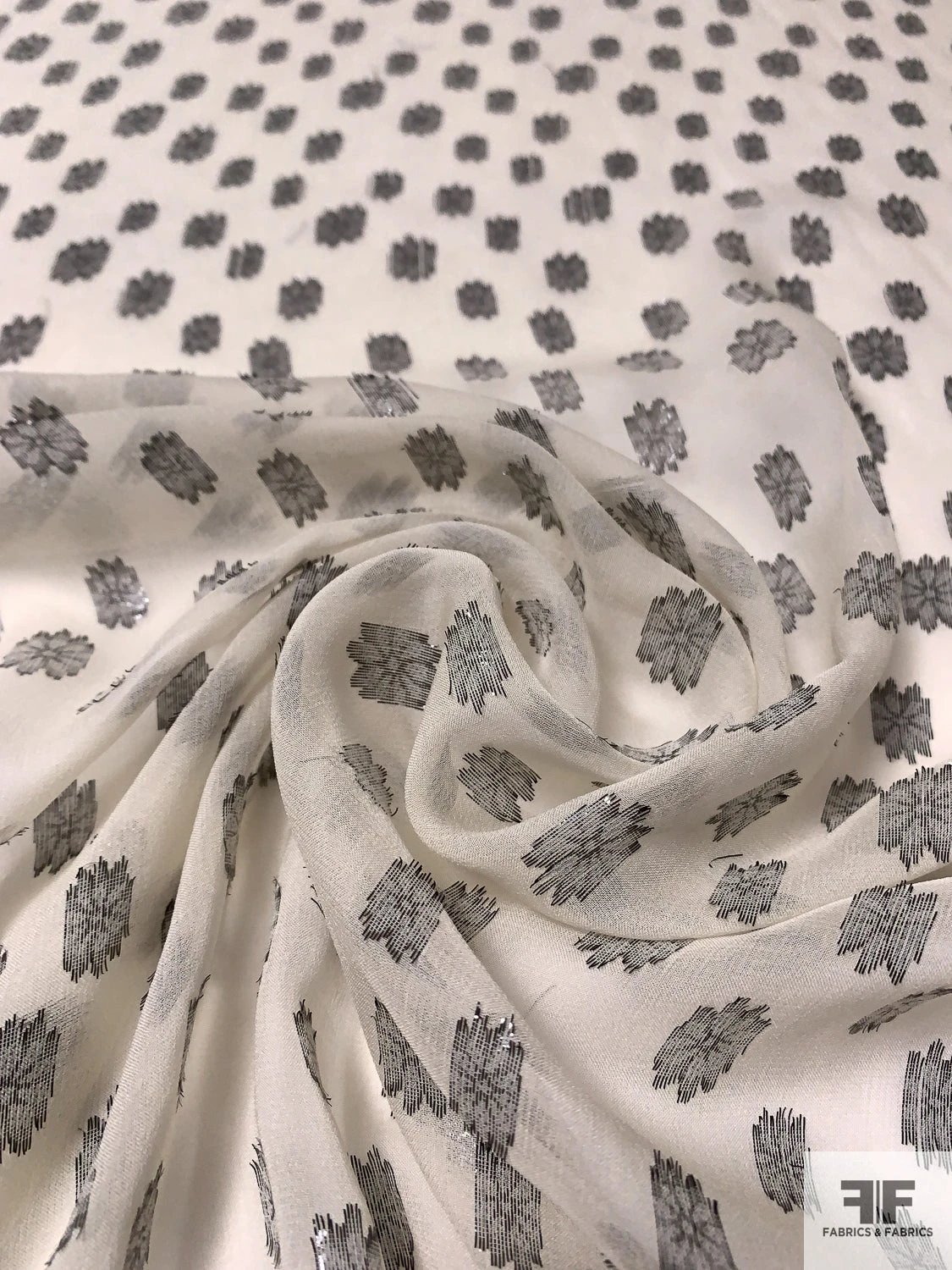 Floral Circle Pattern Silk And Lurex Chiffon - Off-White / Black 3 Floral Circle Pattern Silk And Lurex Chiffon - Off-White / Black
