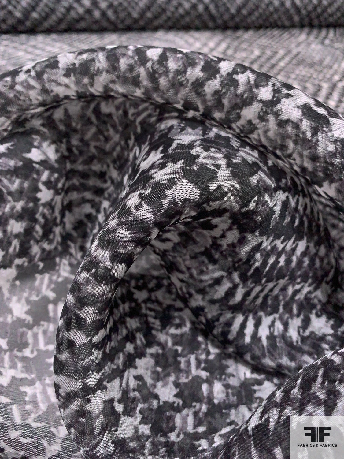 Hazy Diagonal Glen Plaid Printed Silk Organza - Black / White / Grey 10 Hazy Diagonal Glen Plaid Printed Silk Organza - Black / White / Grey - Image 8