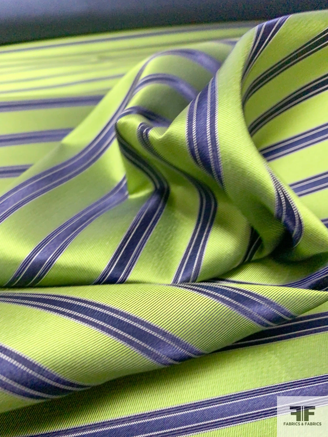 Horizontal Striped Silk Necktie Jacquard Brocade - Lime Green / Navy 10 Horizontal Striped Silk Necktie Jacquard Brocade - Lime Green / Navy - Image 8