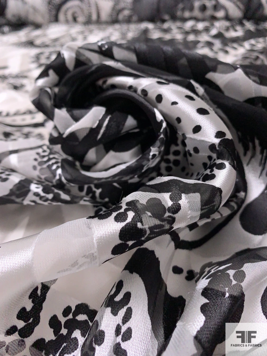 Multi-Pattern Printed Burnout Silk Chiffon - Black / Off-White 7 Multi-Pattern Printed Burnout Silk Chiffon - Black / Off-White - Image 5