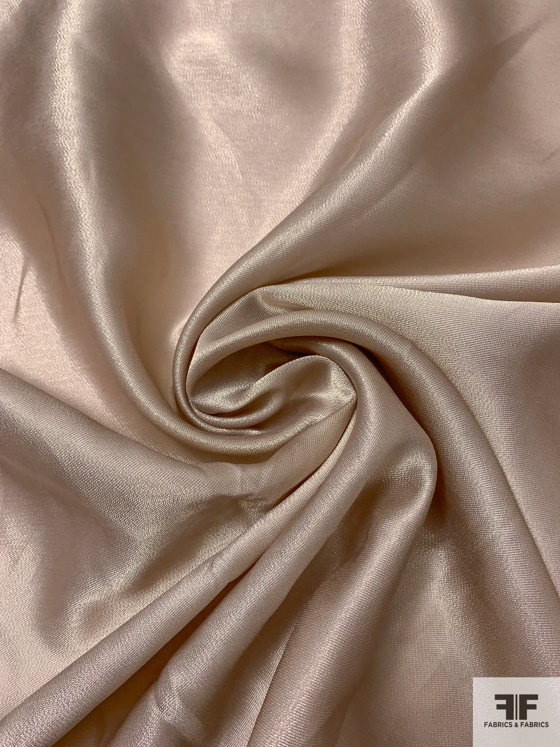 Italian Vintage Ralph Lauren Solid Silk Blend Lamé - Champagne 4 Italian Vintage Ralph Lauren Solid Silk Blend Lamé - Champagne - Image 2