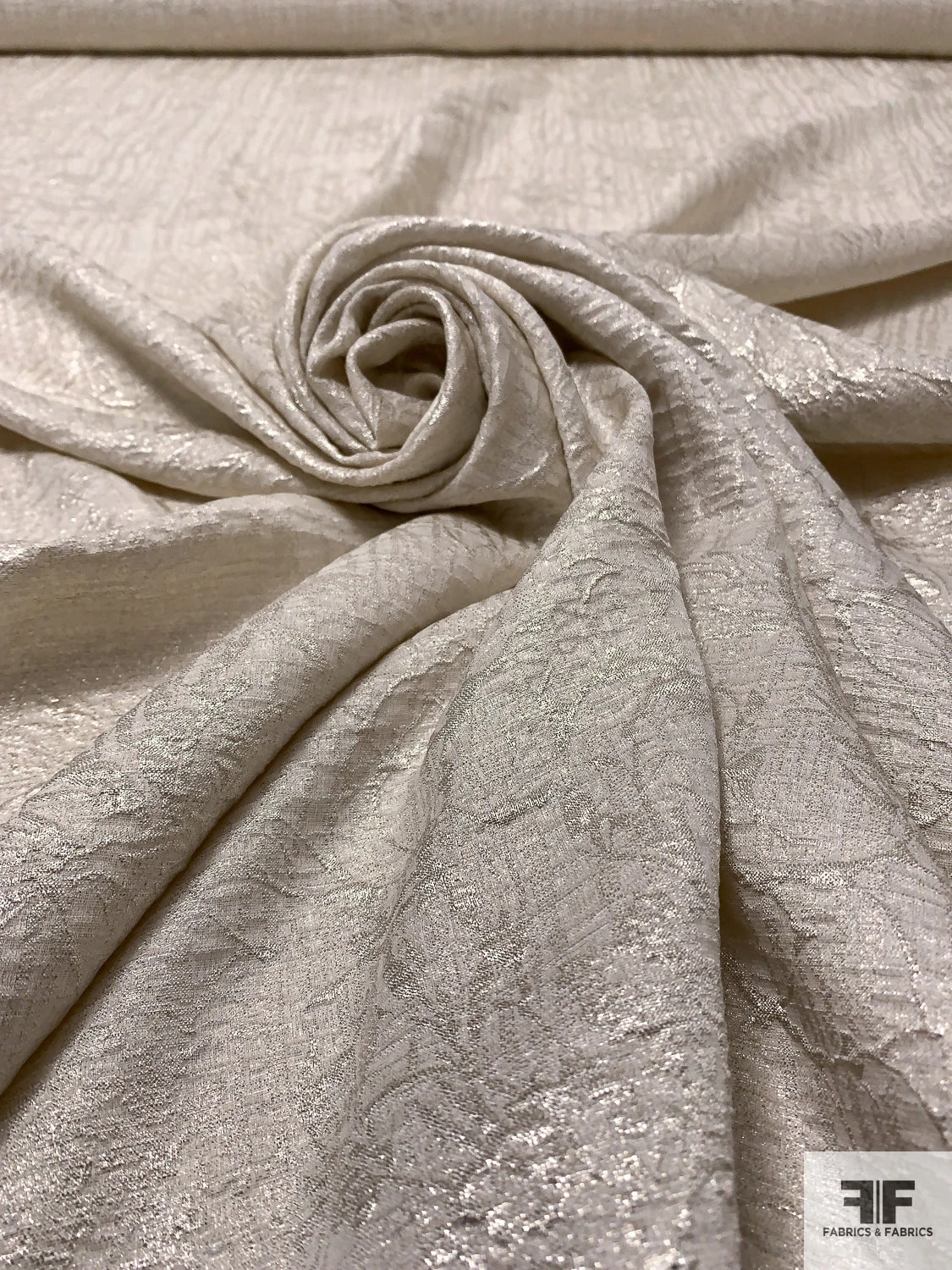 Italian Metallic Floral Textured Soft Lamé - Light Taupe / Silver 6 Italian Metallic Floral Textured Soft Lamé - Light Taupe / Silver - Image 4