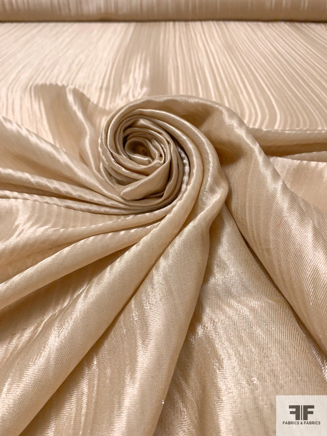 Italian Slightly Crinkled Lamé-Look Novelty - Champagne-Gold 6 Italian Slightly Crinkled Lamé-Look Novelty - Champagne-Gold - Image 4