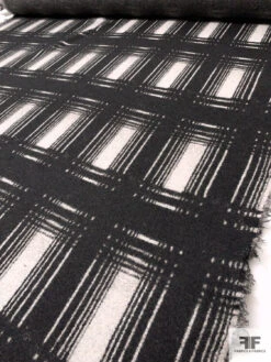 Italian Plaid Virgin Wool Lightweight Coating - Black / Off-White