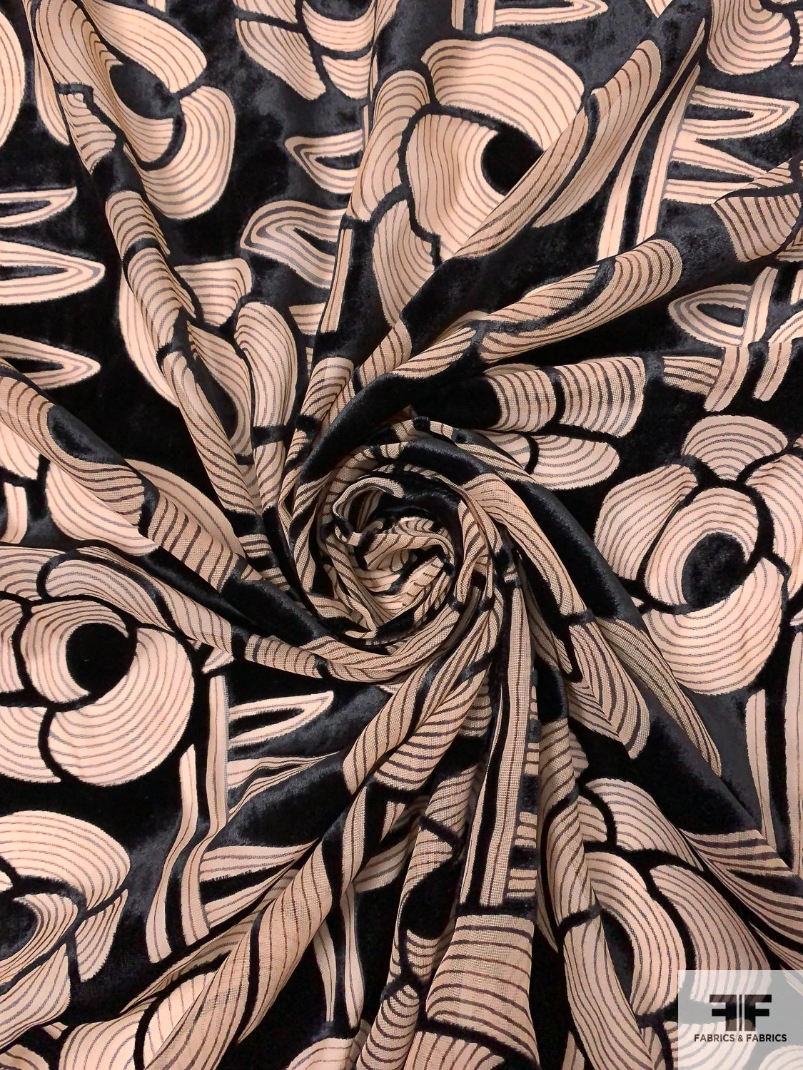 Groovy Floral Printed Cut Velvet - Nude / Black 5 Groovy Floral Printed Cut Velvet - Nude / Black - Image 3