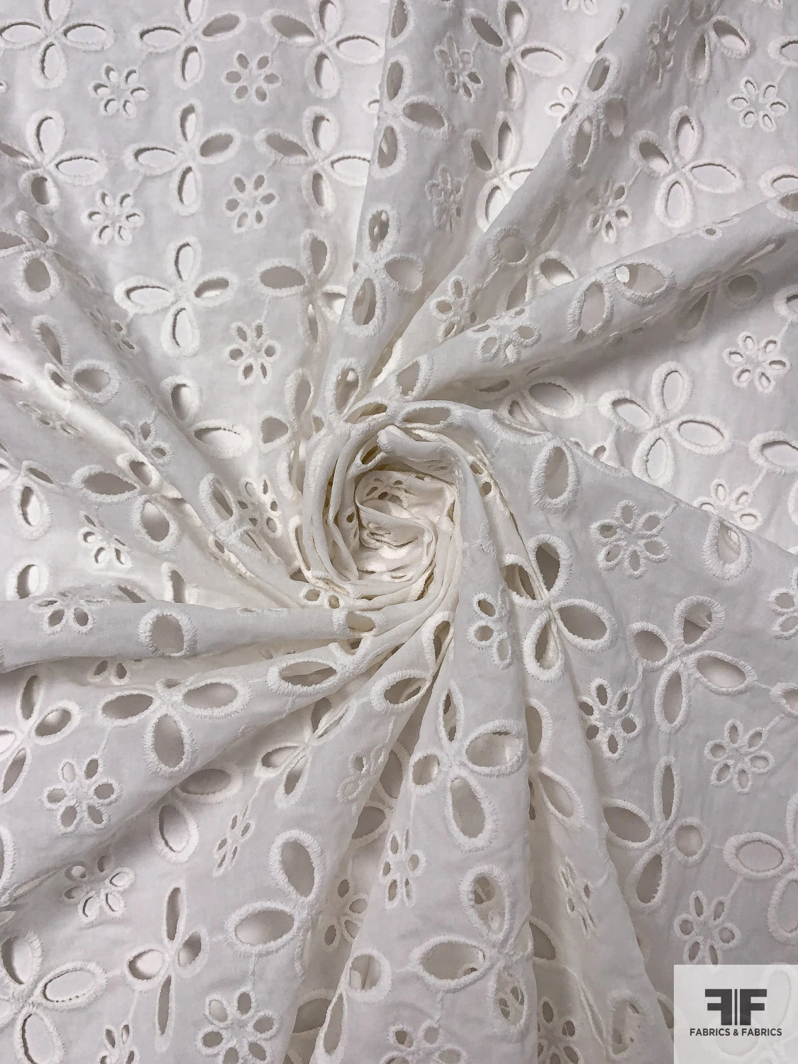 Floral Pattern Embroidered Eyelet Cotton Voile - Off-White 5 Floral Pattern Embroidered Eyelet Cotton Voile - Off-White - Image 3