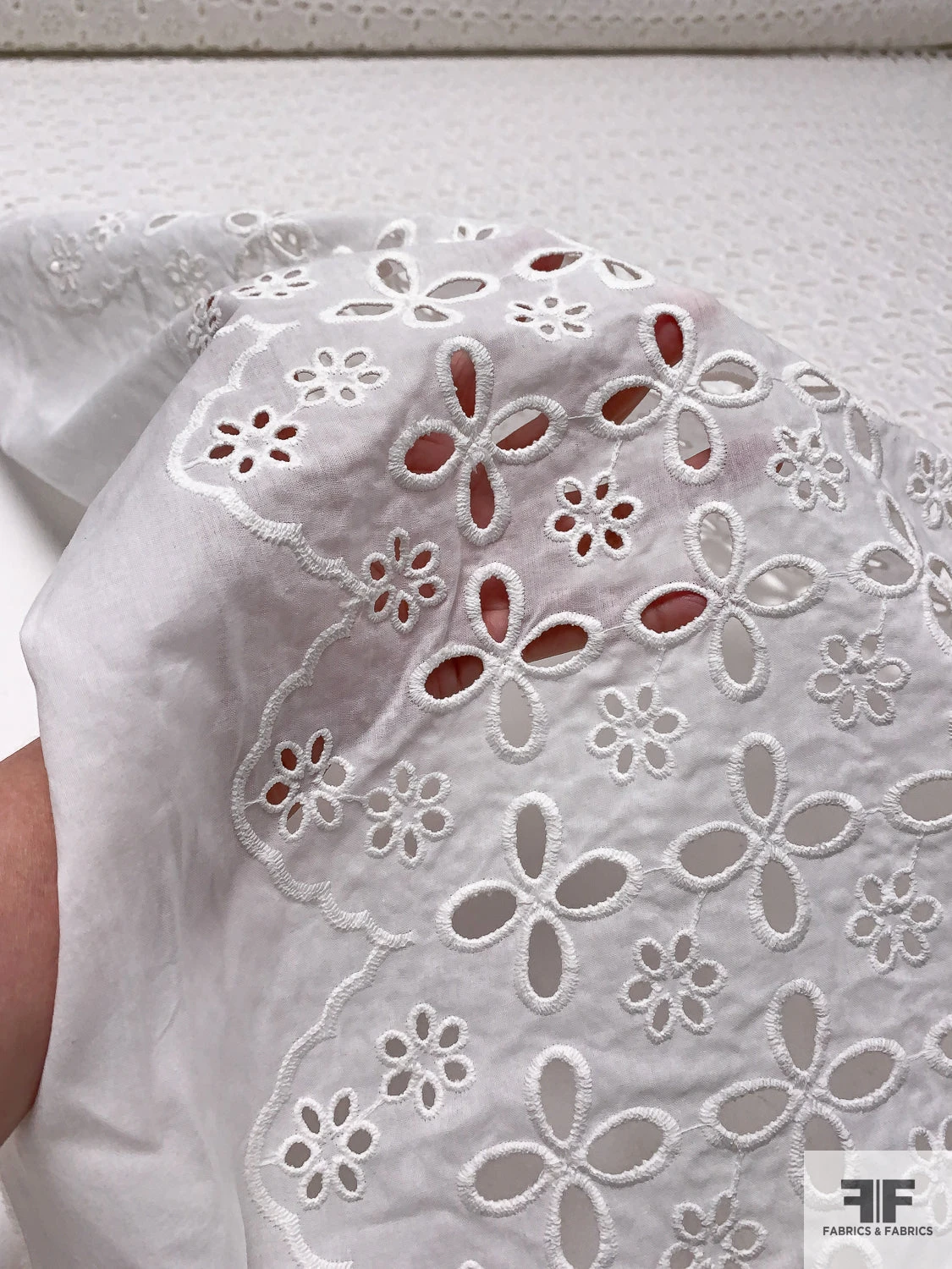 Floral Pattern Embroidered Eyelet Cotton Voile - Off-White 9 Floral Pattern Embroidered Eyelet Cotton Voile - Off-White - Image 7