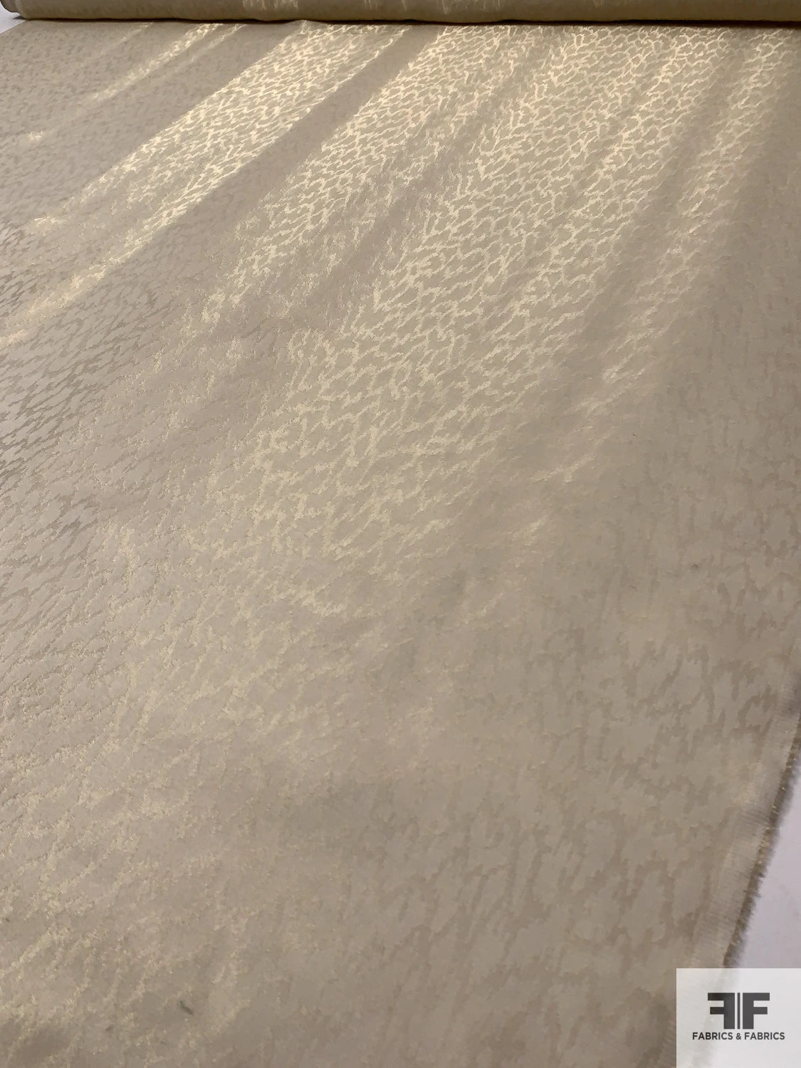 Italian Animal Pattern Stiff Lamé Gauze - Champagne-Gold 10 Italian Animal Pattern Stiff Lamé Gauze - Champagne-Gold - Image 8