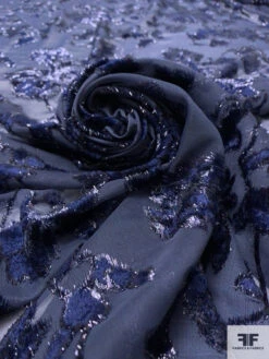 French Floral Vines Cut Panné Velvet With Lurex - Navy / Black