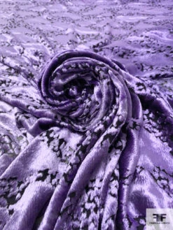 French Triangle Motif Cut Panné Velvet - Lavender / Black