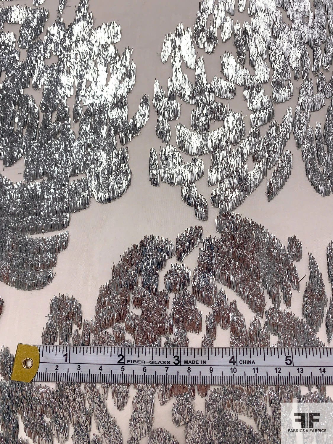 French Bold Floral Cut Metallic Panné Velvet - Silver / Off-White 9 French Bold Floral Cut Metallic Panné Velvet - Silver / Off-White - Image 7