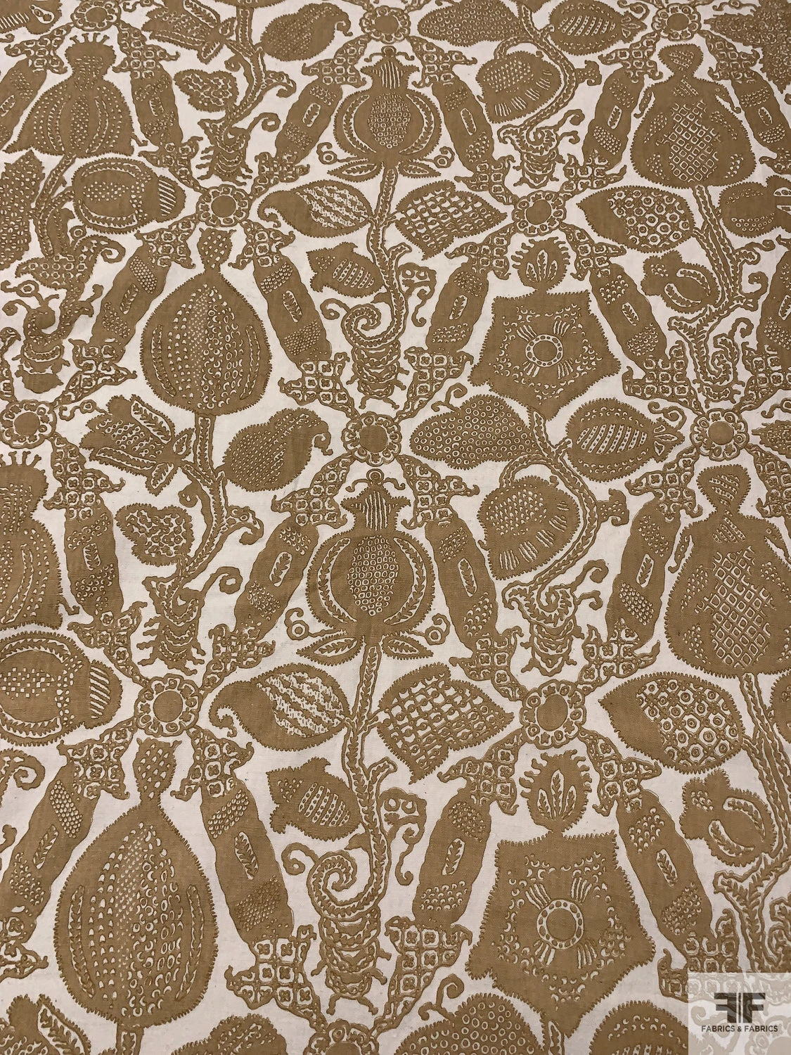 Regal Motif Printed Linen-Weave Cotton - Tan / Off-White 5 Regal Motif Printed Linen-Weave Cotton - Tan / Off-White - Image 3