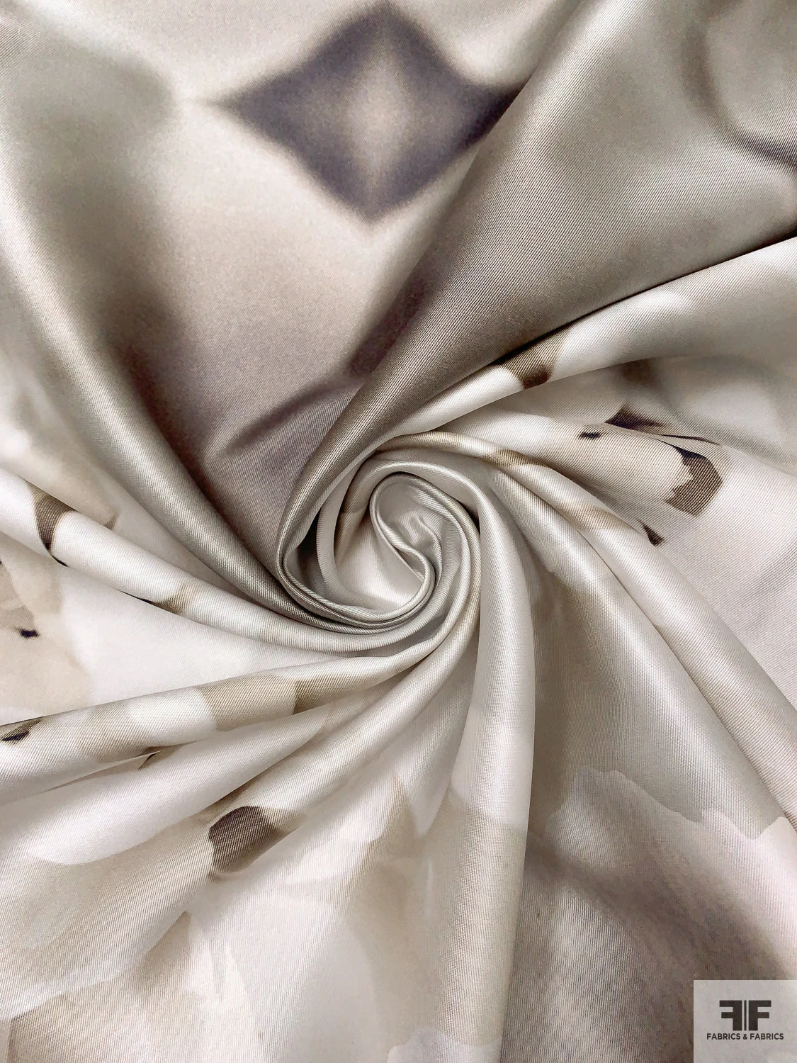 Italian Gloomy Abstract Printed Silk-Cotton Mikado - Shades Of Grey / Taupe / Off-White 6 Italian Gloomy Abstract Printed Silk-Cotton Mikado - Shades Of Grey / Taupe / Off-White - Image 4