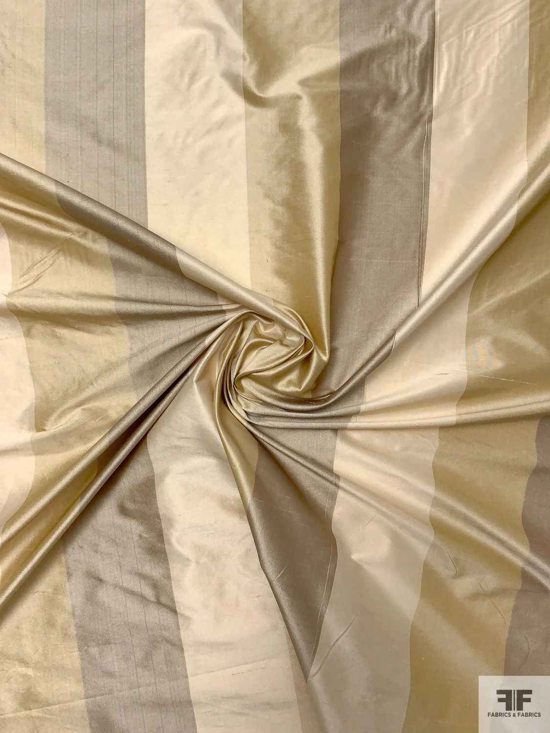 Vertical Striped Yarn-Dyed Silk Shantung - Shaker Beige / Pearl Light Golds 5 Vertical Striped Yarn-Dyed Silk Shantung - Shaker Beige / Pearl Light Golds - Image 3