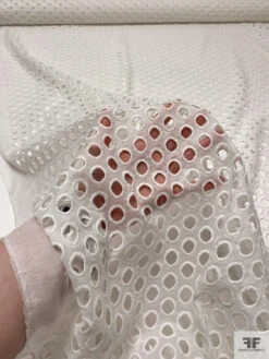 Circles Embroidered Eyelet Cotton - Off-White