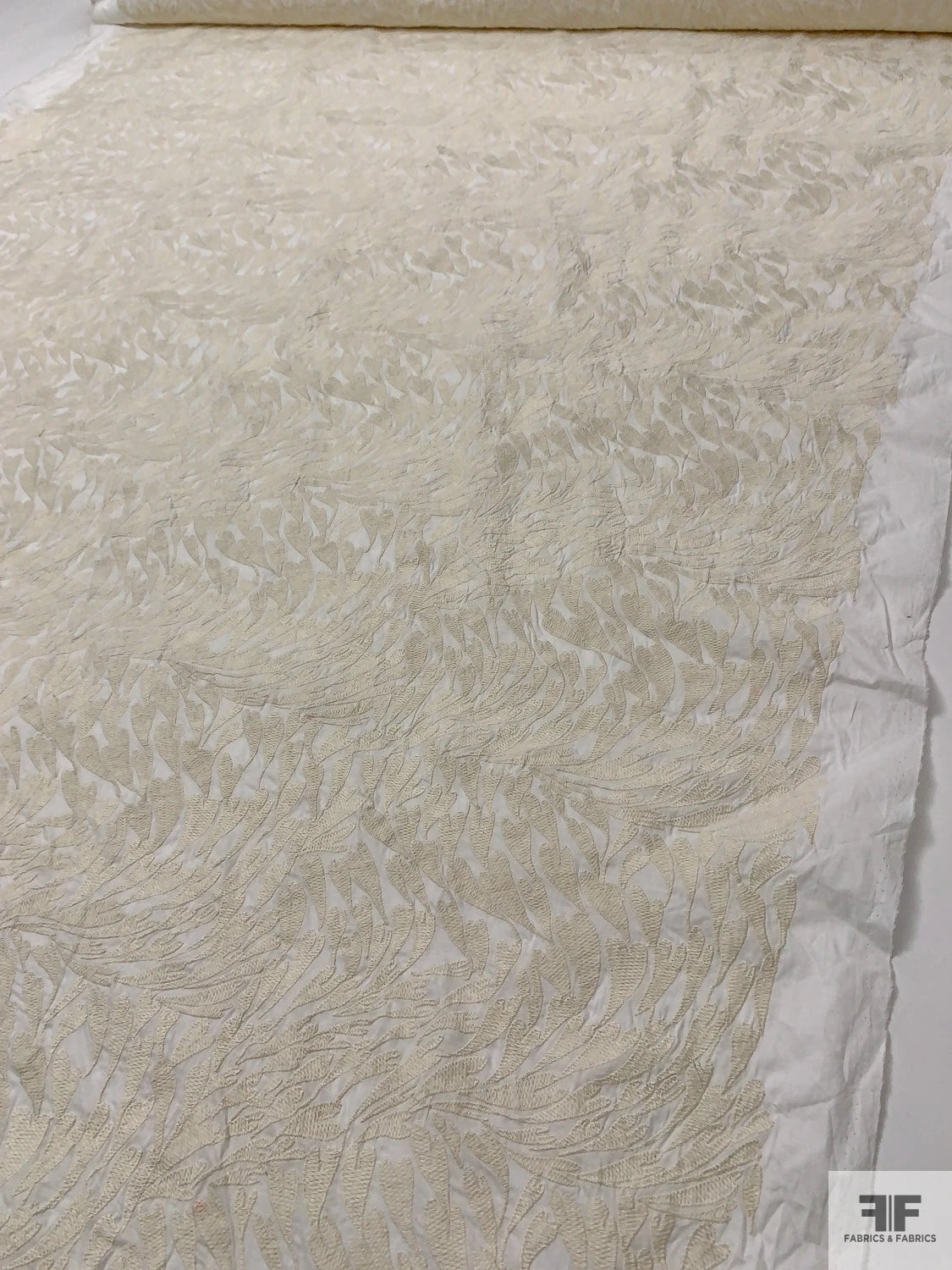 Breezing Hearts Embroidered Cotton Lawn - Cream / White 4 Breezing Hearts Embroidered Cotton Lawn - Cream / White - Image 2