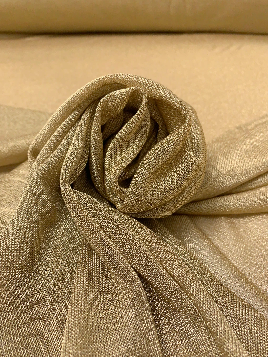 Italian Metallic Chainmail Knit Lamé - Gold 4 Italian Metallic Chainmail Knit Lamé - Gold - Image 2