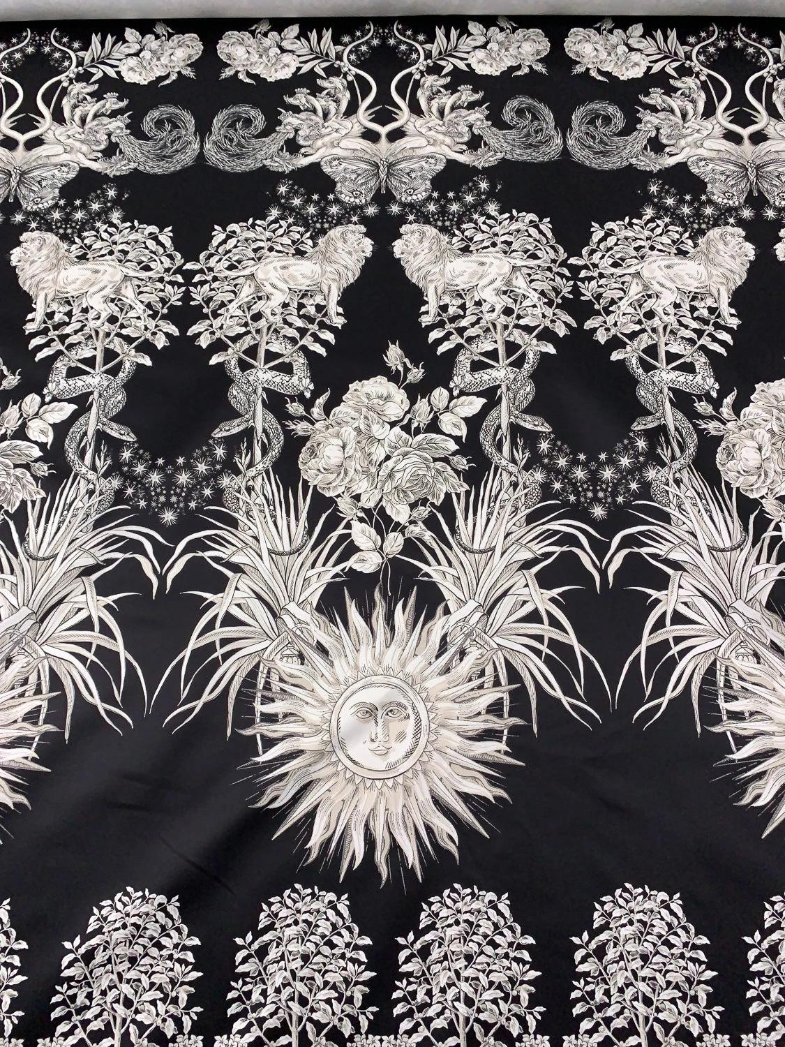 Lions Snakes And Floral Medallions Printed Cotton Sateen Panel - Black / White / Beige 3 Lions Snakes And Floral Medallions Printed Cotton Sateen Panel - Black / White / Beige