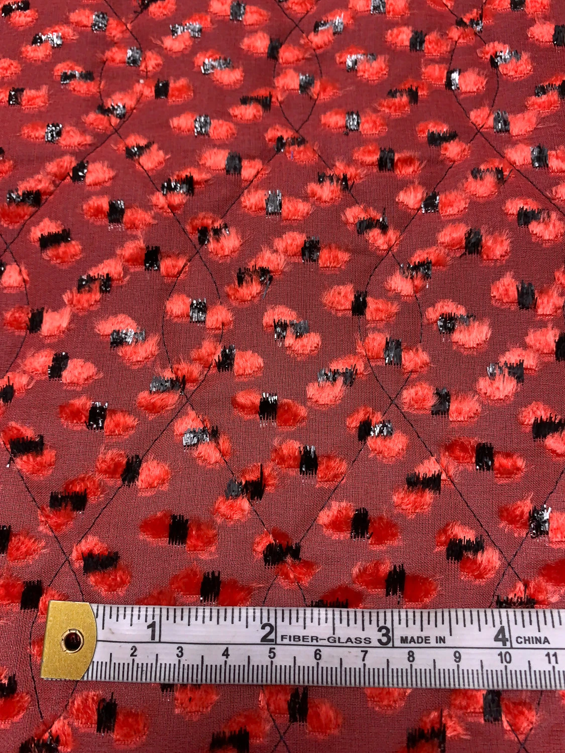 French Quilted Jacket Weight With Cut Panné Velvet And Lurex - Candy Red / Black 9 French Quilted Jacket Weight With Cut Panné Velvet And Lurex - Candy Red / Black - Image 7