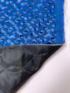 French Quilted Jacket Weight With Cut Panné Velvet And Lurex - Blue / Black 16 French Quilted Jacket Weight With Cut Panné Velvet And Lurex - Blue / Black -Fabrics And Fabrics Store 19594 6