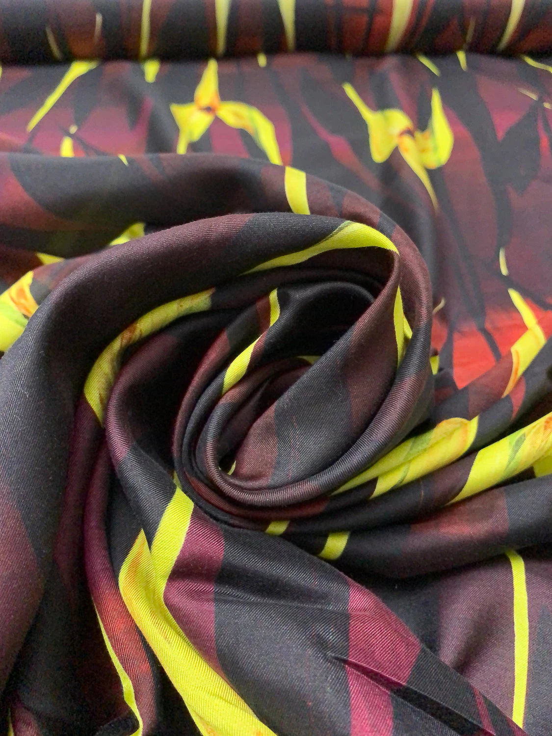 Italian Elongated Floral Petals Printed Silk-Cotton Challis - Yellow / Maroon / Orange / Black 7 Italian Elongated Floral Petals Printed Silk-Cotton Challis - Yellow / Maroon / Orange / Black - Image 5