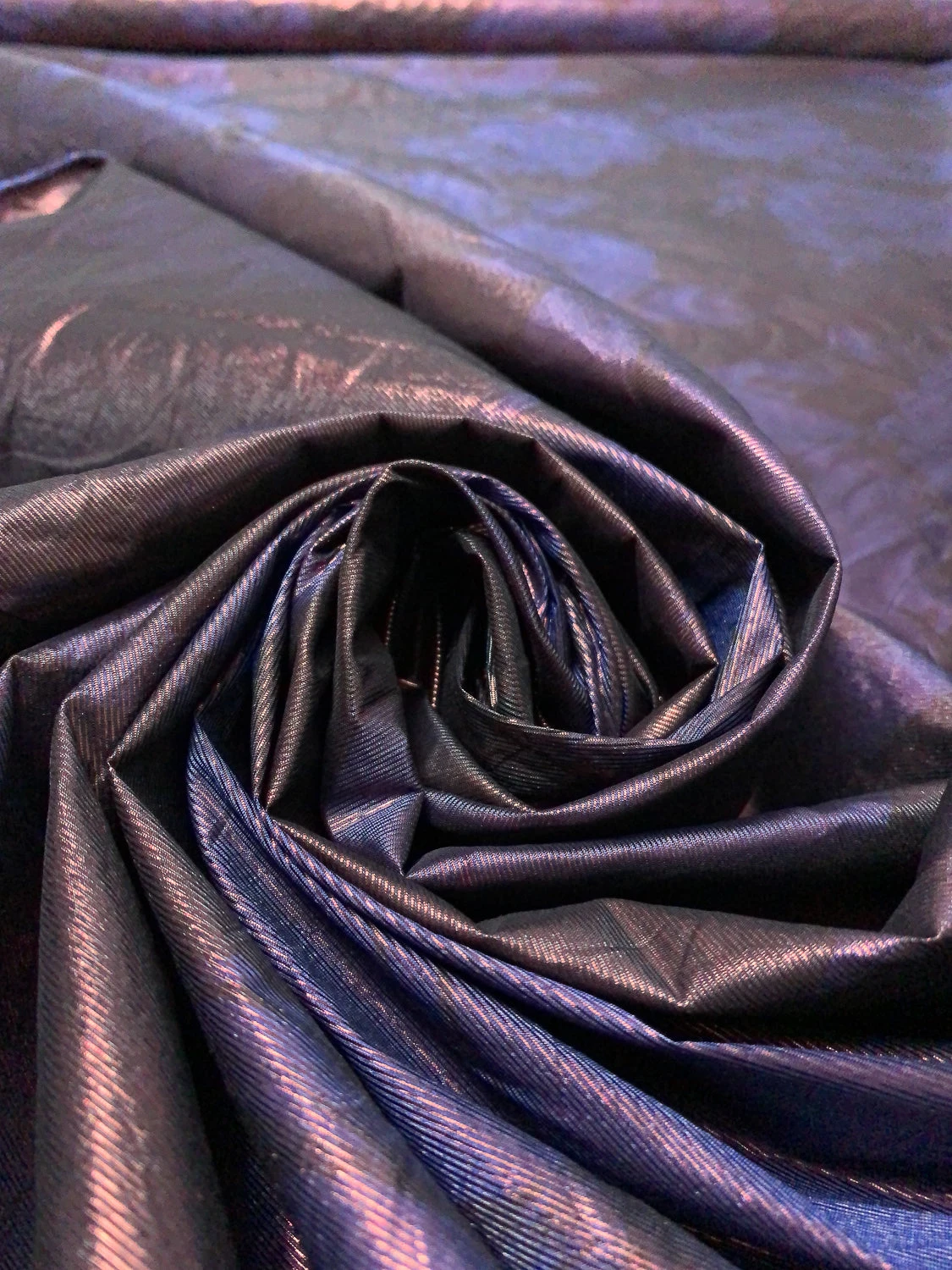 Italian Floral Printed Taffeta Lamé With Vertical Stretch - Purple / Eggplant / Rose Gold 7 Italian Floral Printed Taffeta Lamé With Vertical Stretch - Purple / Eggplant / Rose Gold - Image 5