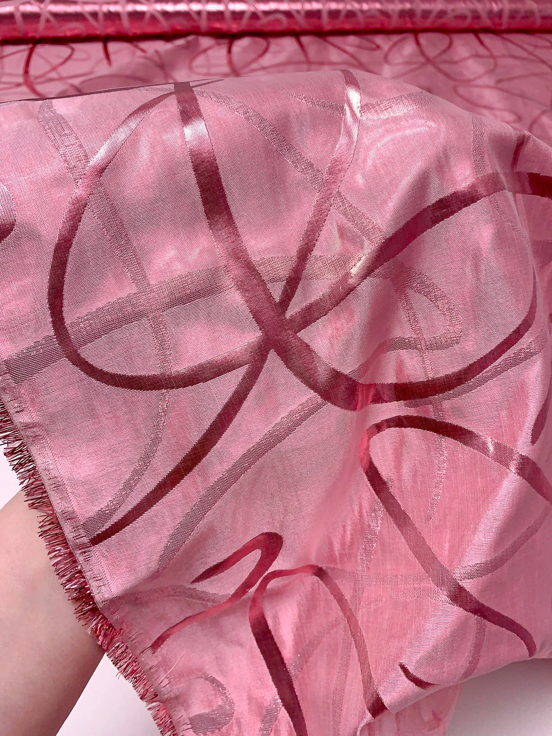 Made In Switzerland Swirl Motif Silk-Blend Lamé Jacquard - Metallic Electric Pink 10 Made In Switzerland Swirl Motif Silk-Blend Lamé Jacquard - Metallic Electric Pink - Image 8