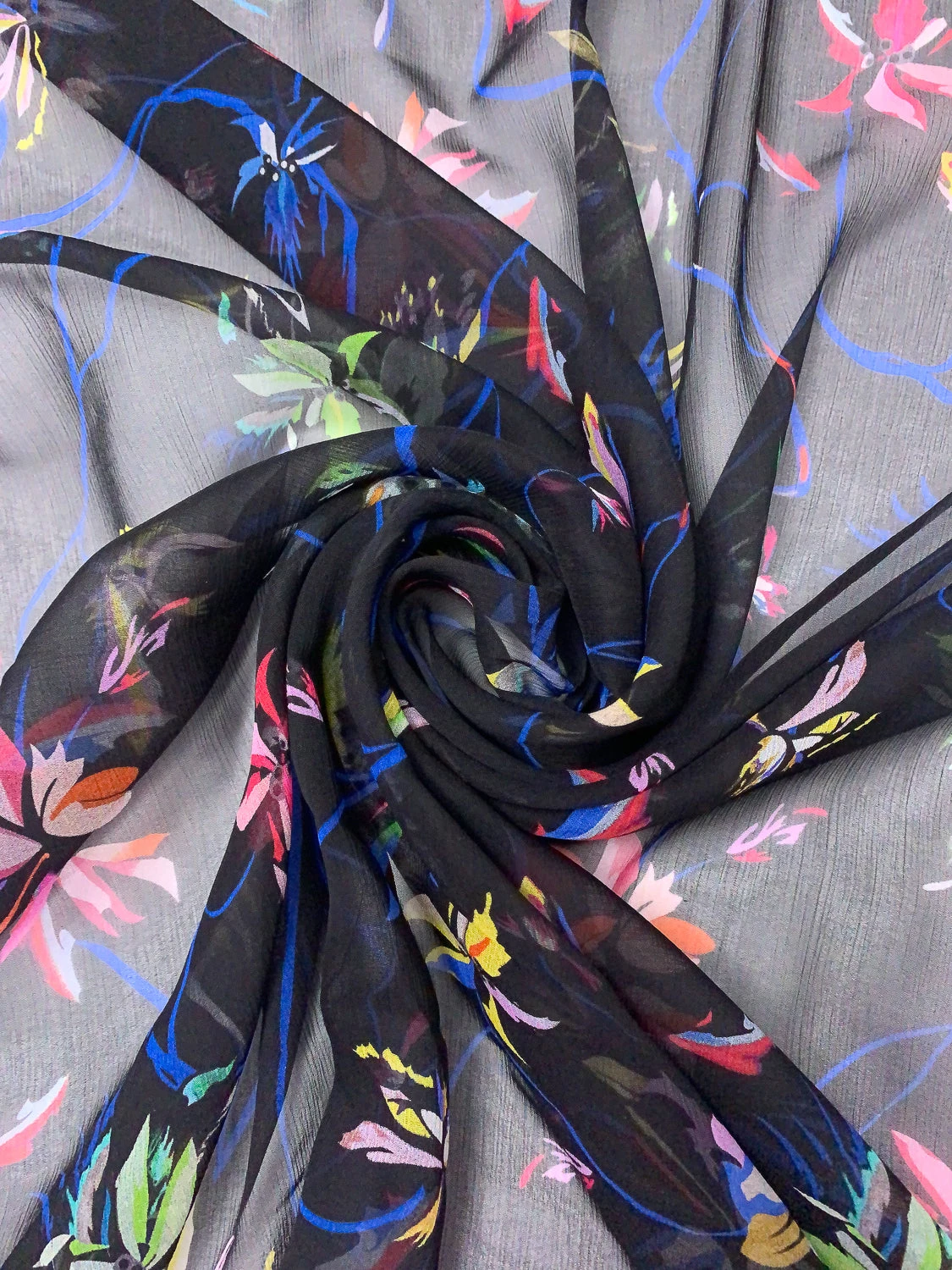 Floral Vine Printed Crinkled Silk Chiffon - Black / Blue / Multicolor 4 Floral Vine Printed Crinkled Silk Chiffon - Black / Blue / Multicolor - Image 2