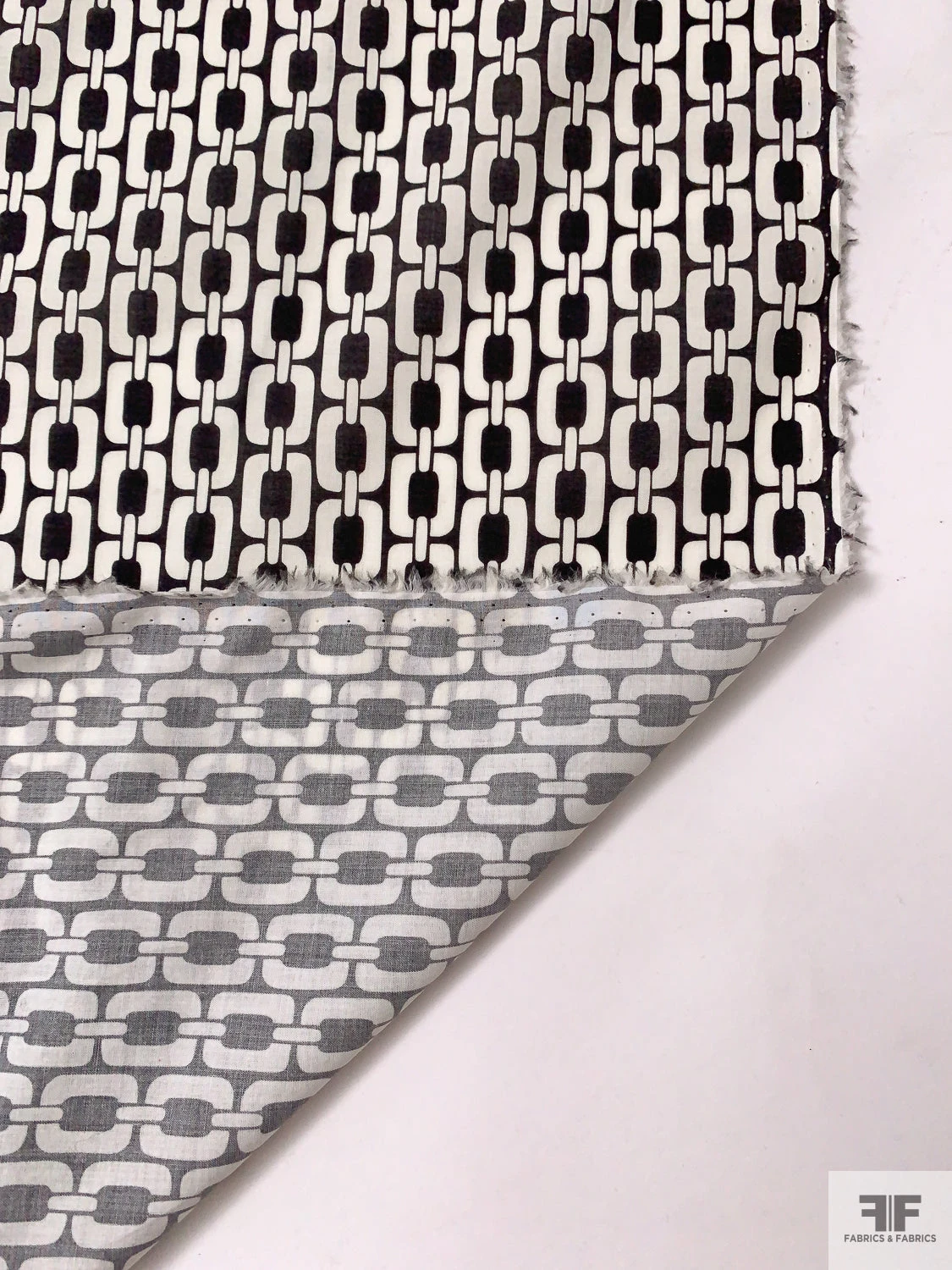 Italian Chunky Chain Links Printed Cotton Lawn - Soft Black / Off-White 8 Italian Chunky Chain Links Printed Cotton Lawn - Soft Black / Off-White - Image 6