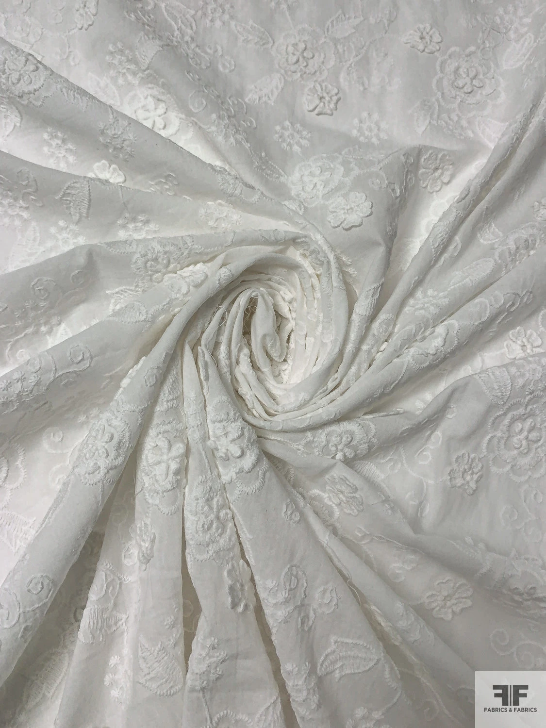 3-Dimensional Floral Embroidered Cotton - Off-White 6 3-Dimensional Floral Embroidered Cotton - Off-White - Image 4