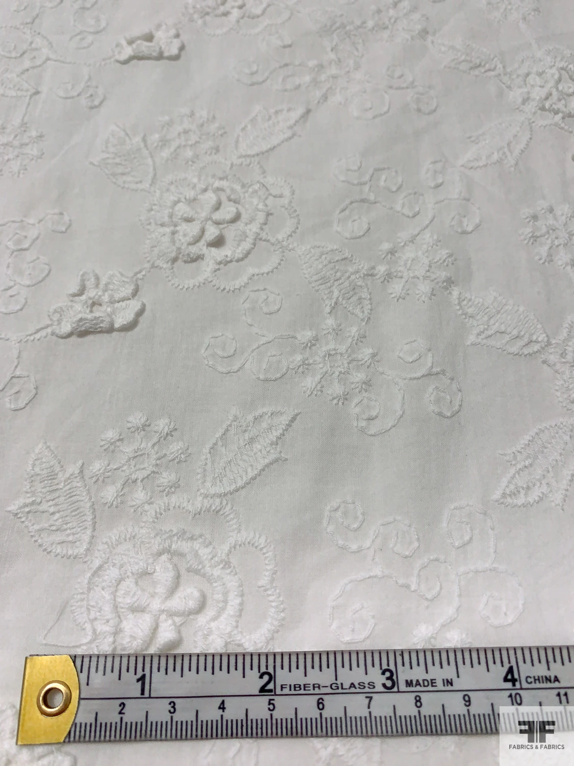 3-Dimensional Floral Embroidered Cotton - Off-White 9 3-Dimensional Floral Embroidered Cotton - Off-White - Image 7