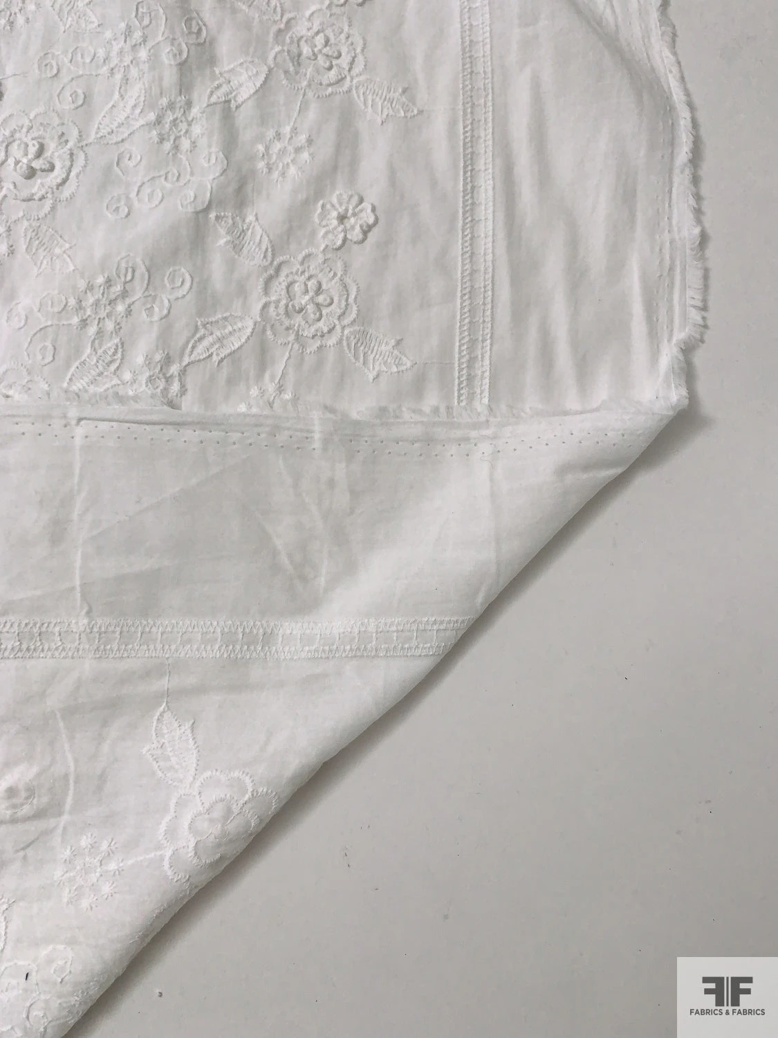 3-Dimensional Floral Embroidered Cotton - Off-White 10 3-Dimensional Floral Embroidered Cotton - Off-White - Image 8