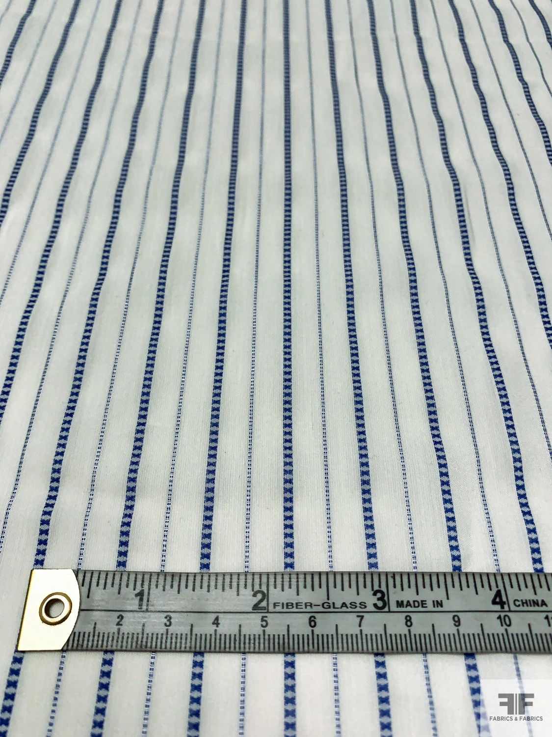 Vertical Striped Yarn-Dyed Silk-Cotton Soft Shirting - Off-White / Blue 8 Vertical Striped Yarn-Dyed Silk-Cotton Soft Shirting - Off-White / Blue - Image 6