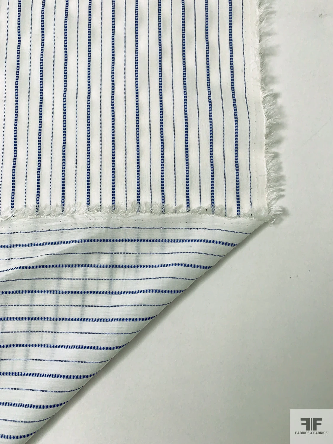 Vertical Striped Yarn-Dyed Silk-Cotton Soft Shirting - Off-White / Blue 9 Vertical Striped Yarn-Dyed Silk-Cotton Soft Shirting - Off-White / Blue - Image 7