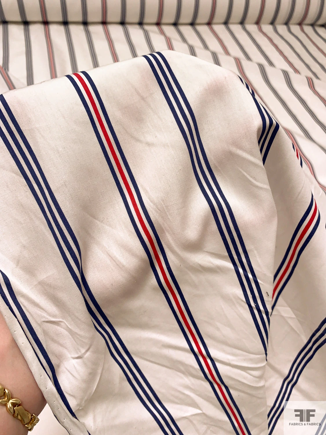 Vertical Striped Printed Cotton Lawn - Off-White / Navy Blue / Red 11 Vertical Striped Printed Cotton Lawn - Off-White / Navy Blue / Red - Image 9