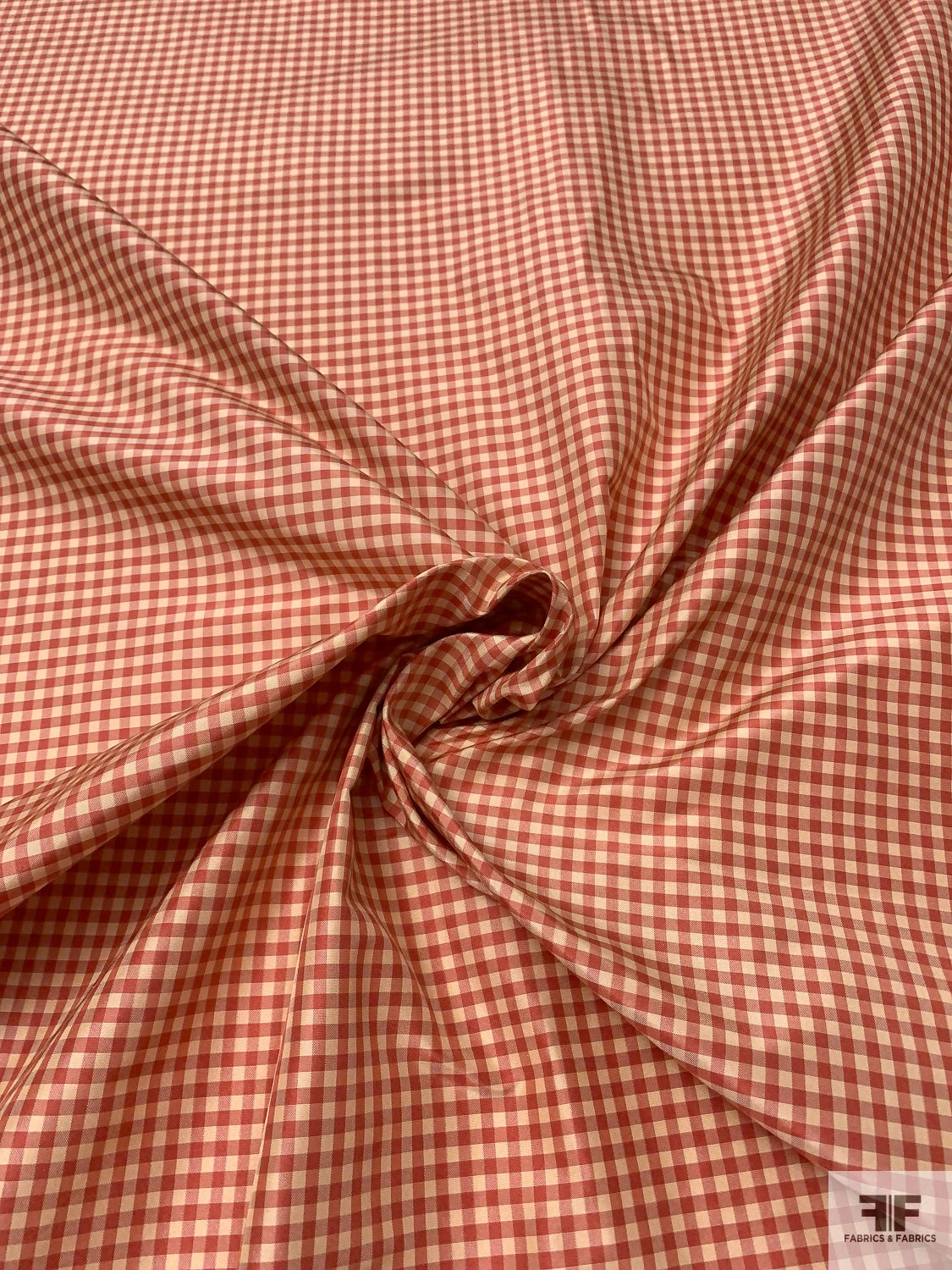 Gingham Check Yarn-Dyed Silk Taffeta - Antique Raspberry / Lightest Gold 3 Gingham Check Yarn-Dyed Silk Taffeta - Antique Raspberry / Lightest Gold