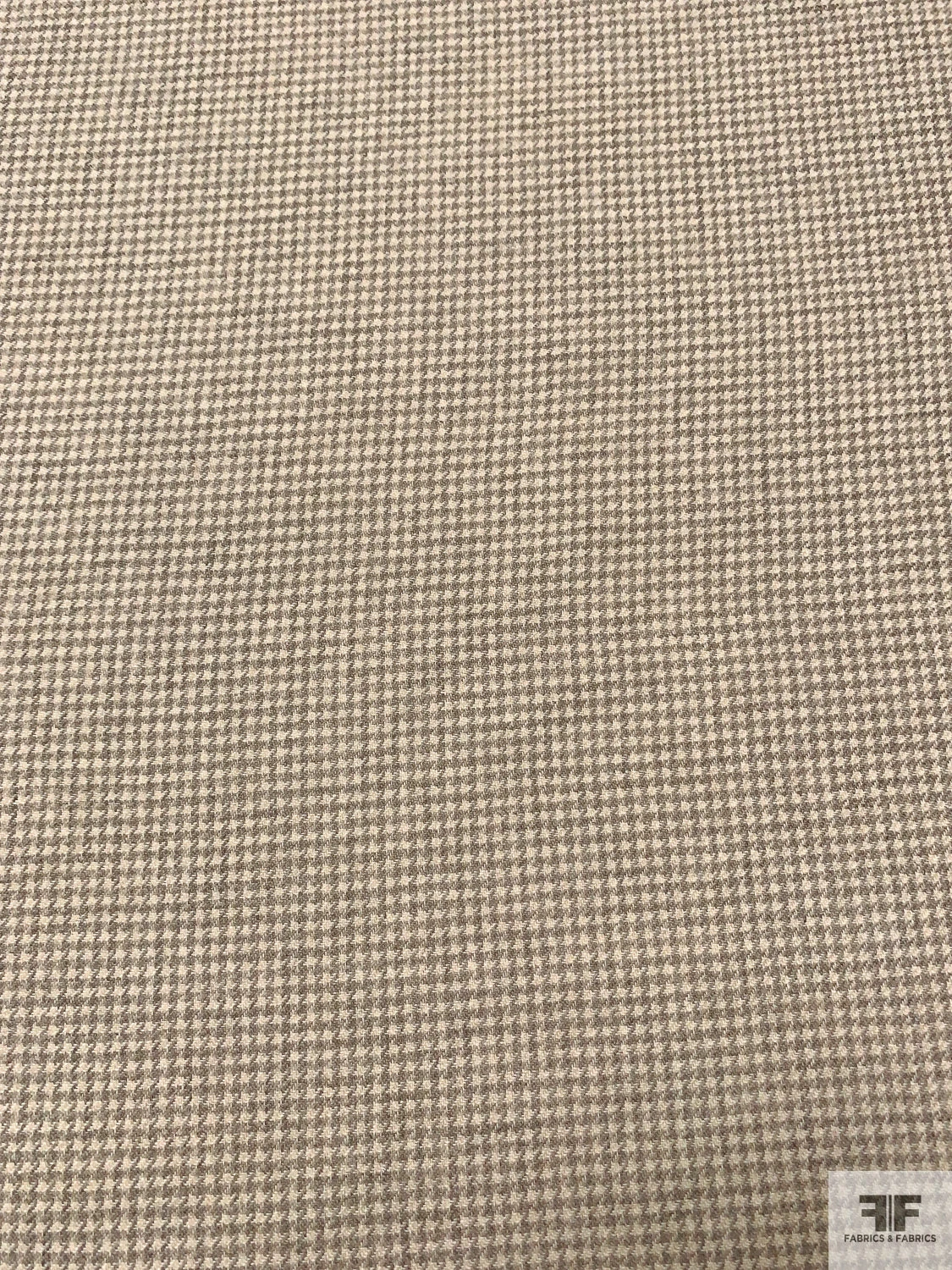 Italian Houndstooth Soft Cashmere Blend Suiting - Beige / Grey 6 Italian Houndstooth Soft Cashmere Blend Suiting - Beige / Grey - Image 4