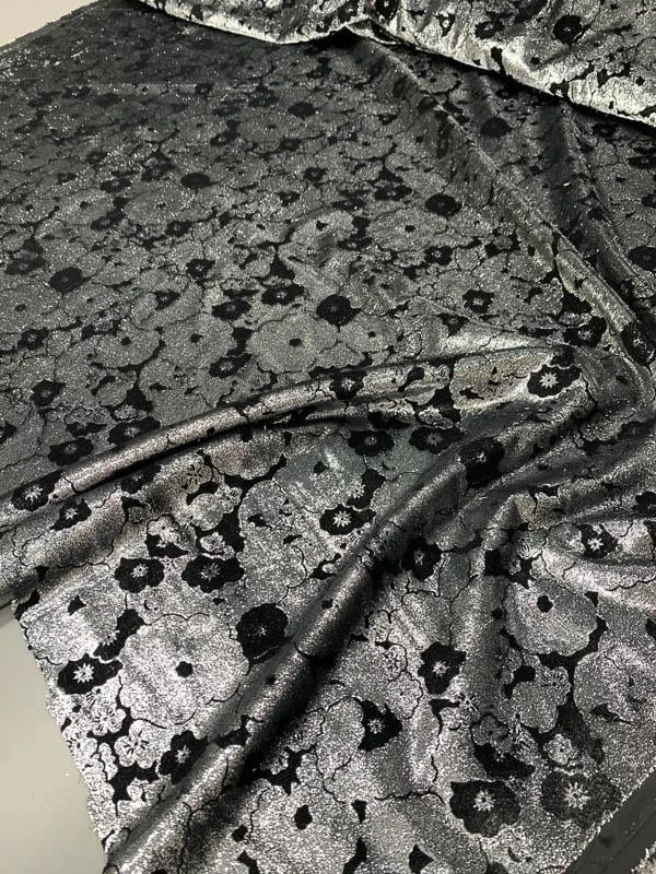 Metallic Floral Cut Panné Velvet - Silver / Black 6 Metallic Floral Cut Panné Velvet - Silver / Black - Image 4