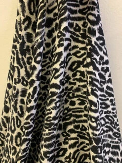 Animal Pattern Printed Silk Crepe De Chine - Black / Ivory -Fabrics And Fabrics Store 9093 6
