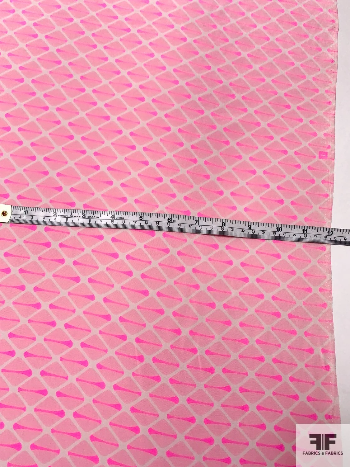 Geometric Field Printed Silk Crepe De Chine - Highlighter Pink / Off-White 6 Geometric Field Printed Silk Crepe De Chine - Highlighter Pink / Off-White - Image 4