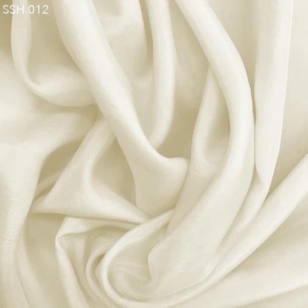 Silk Habotai (China Silk) - Cream 3 Silk Habotai (China Silk) - Cream